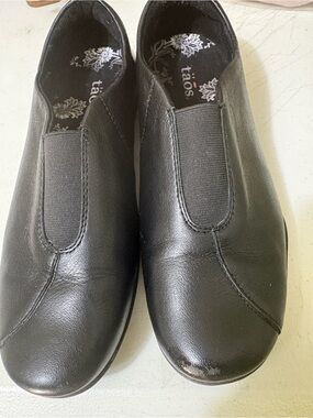 Taos Town Center Leather Slip-on Black Comfort Shoes Women’s 10